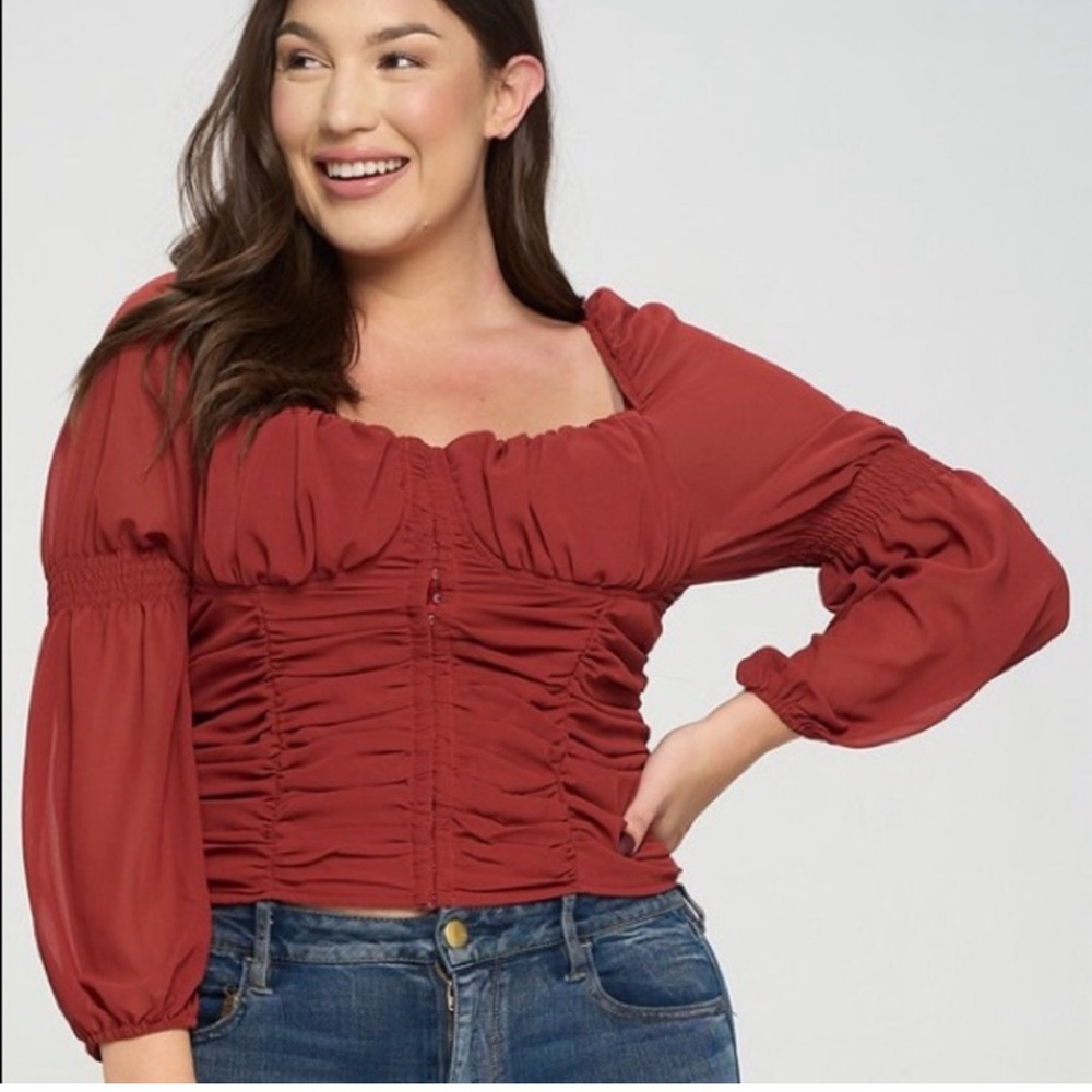 Women's Red Ruched Top